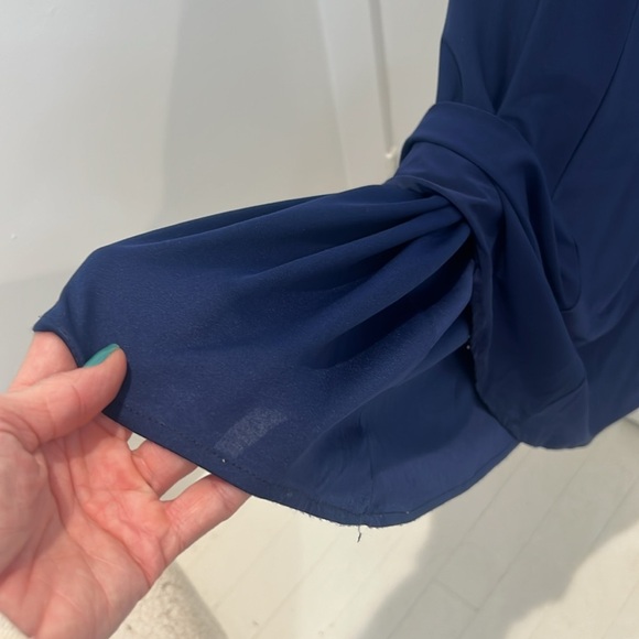 Eureka USA Elegant Navy Blue Embellished Gown size XS. - Picture 13 of 14